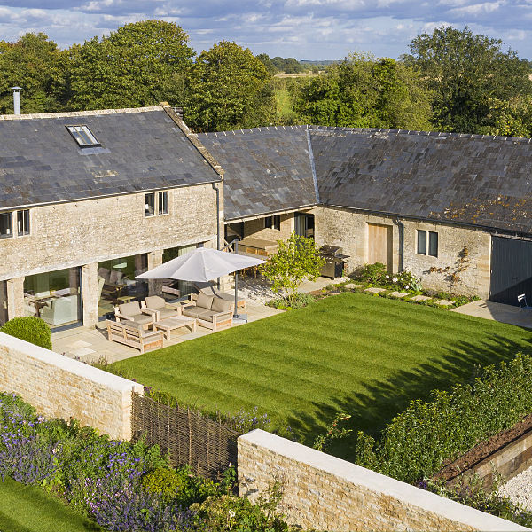 Bibury Farm Barns